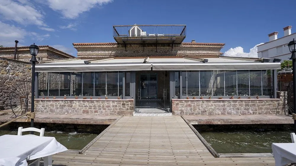 Villa Pietra Butik Otel Ayvalik Hotel