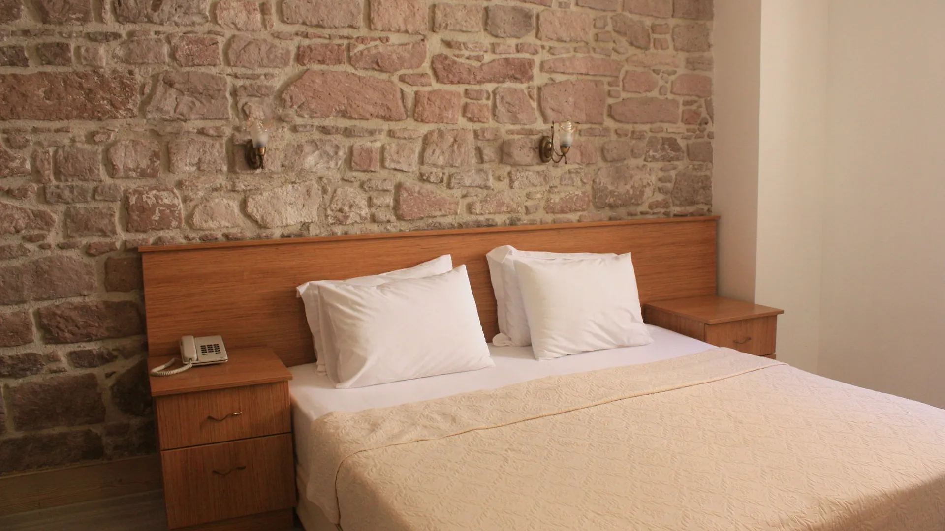 Villa Pietra Butik Otel Ayvalı
