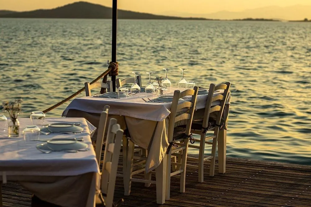 Villa Pietra Butik Otel Ayvalik Hotel